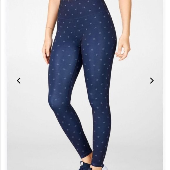 Fabletics High-Waisted Printed stars Ultracool 7/8 leggings in size XL=12-14 - Picture 9 of 10